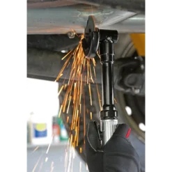 Sealey SA2501 Air Cut-Off Tool Ø75mm Long Reach -Home Tools And Supplies Store sa2501 act in use