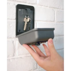 Sealey SKL1 Key Lock Box -Home Tools And Supplies Store skl1 act open box pic2